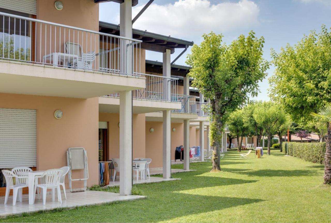 Residence Villaggio Tiglio Sirmione Eksteriør bilde