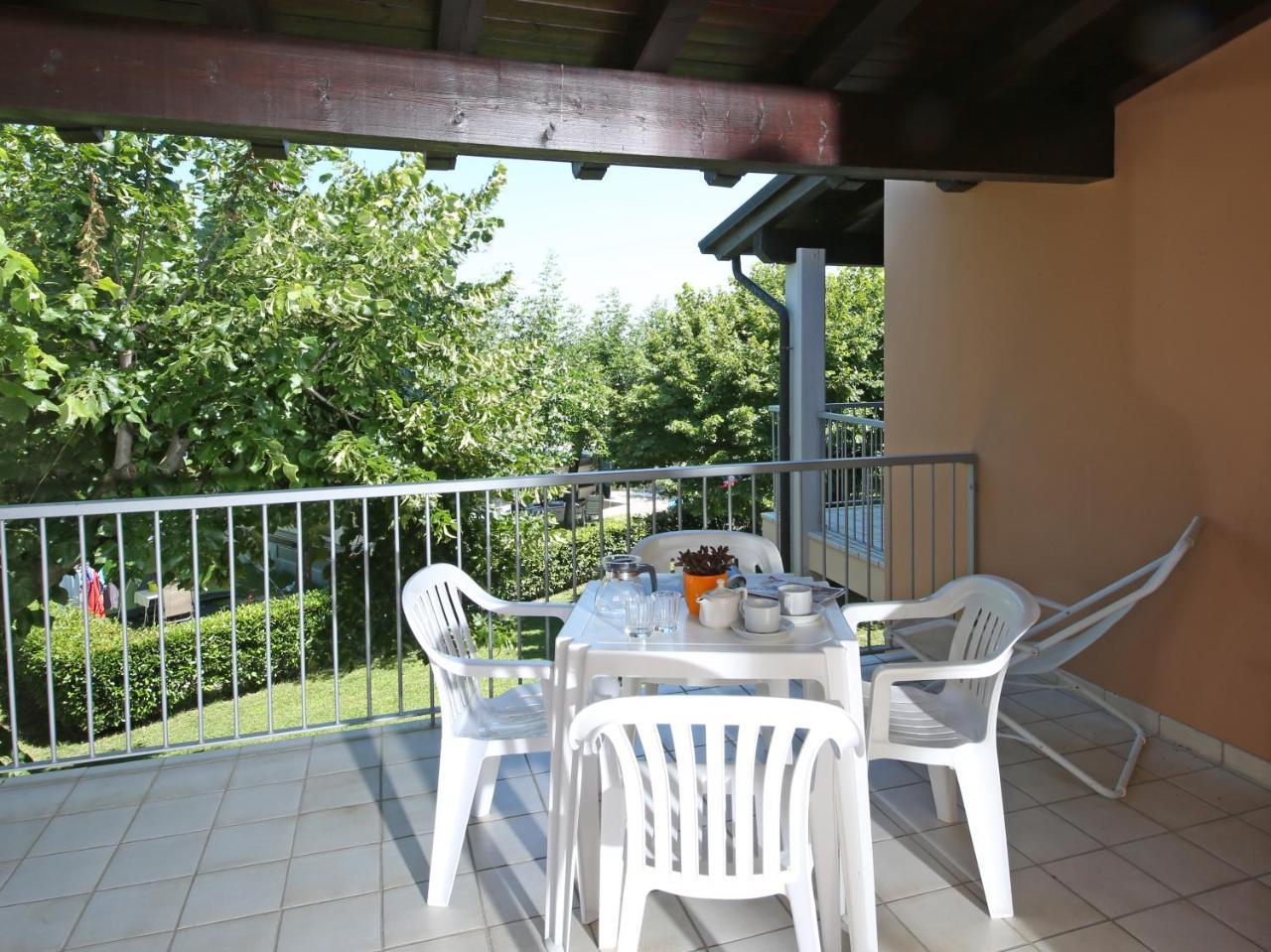 Residence Villaggio Tiglio Sirmione Eksteriør bilde