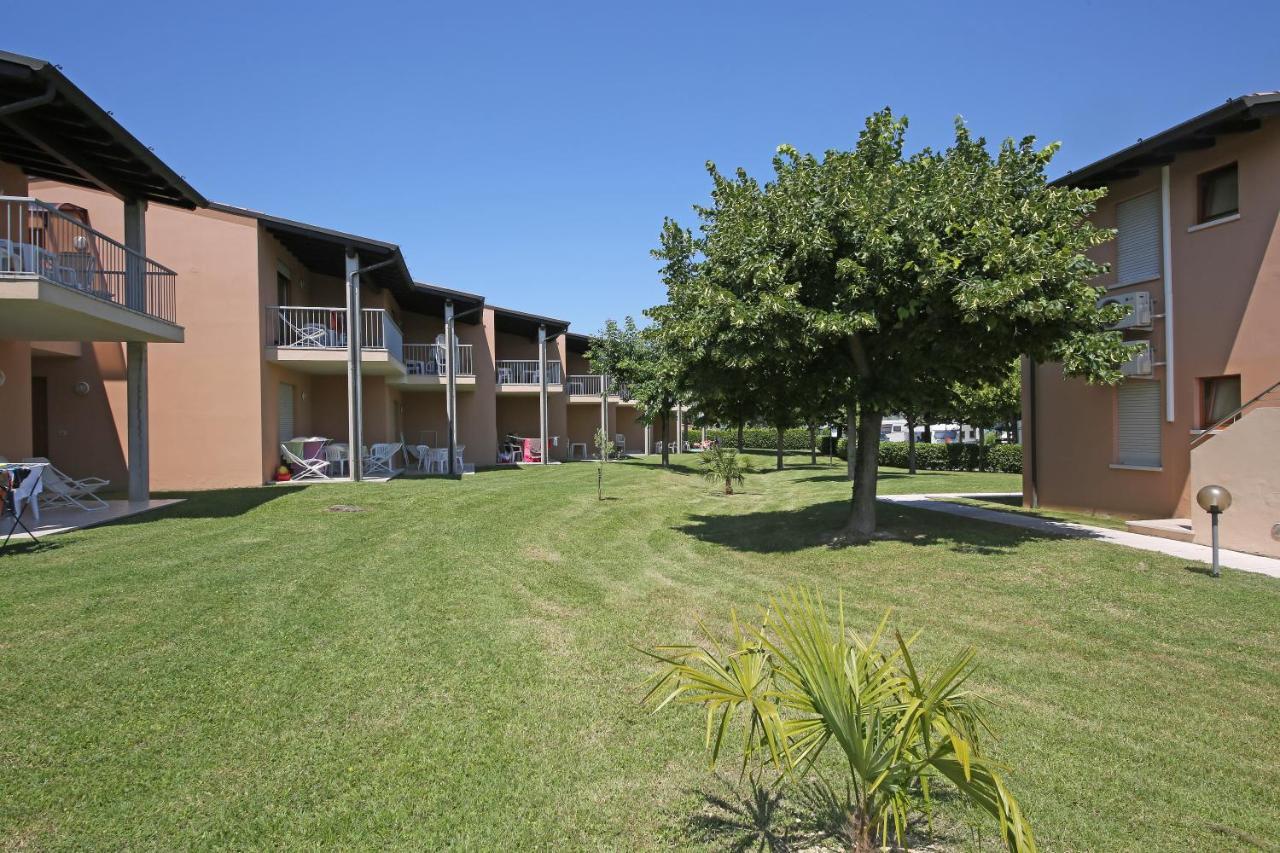 Residence Villaggio Tiglio Sirmione Eksteriør bilde